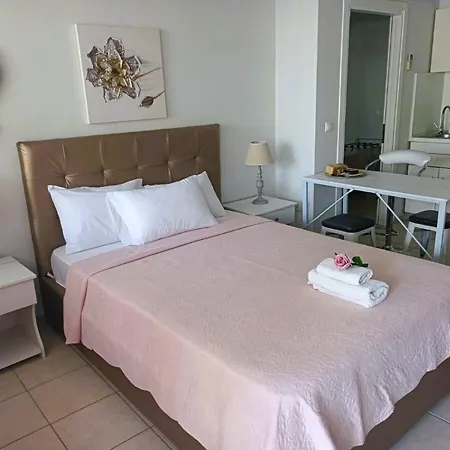 Paradise Apartment *